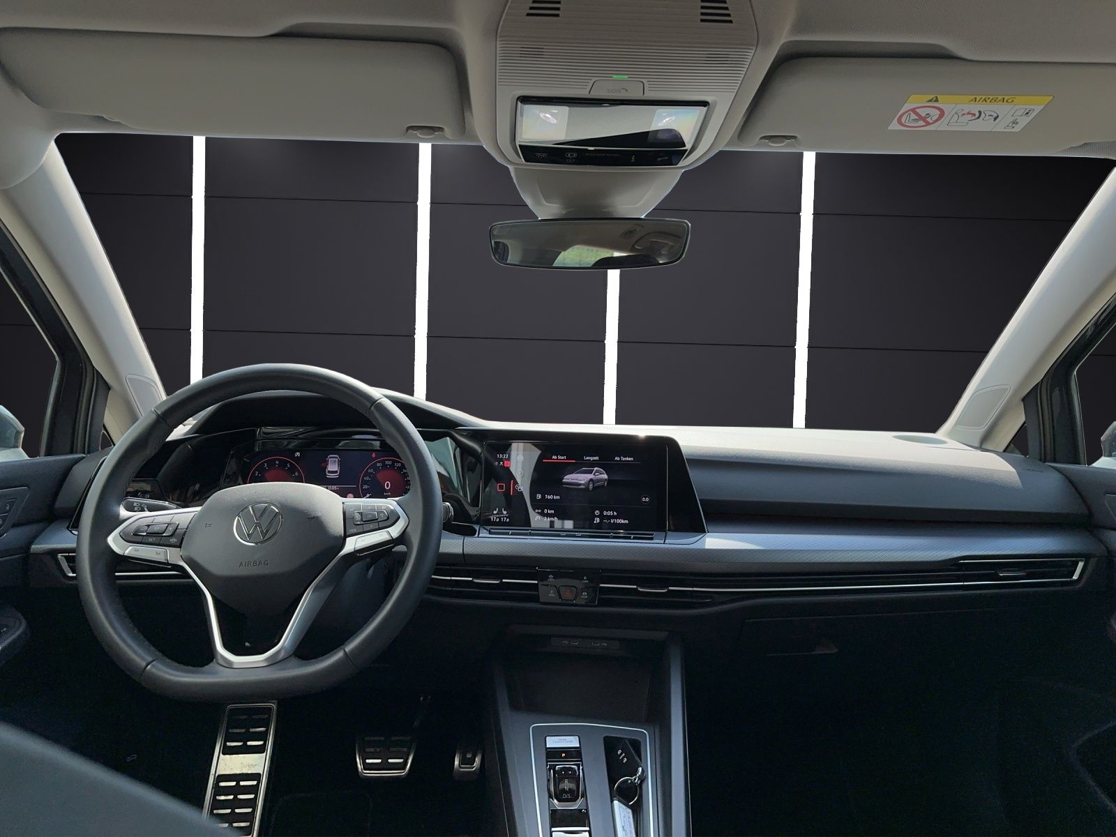 Fahrzeugabbildung Volkswagen Golf VIII Variant eTSI Active DSG NAVI LED AppCo