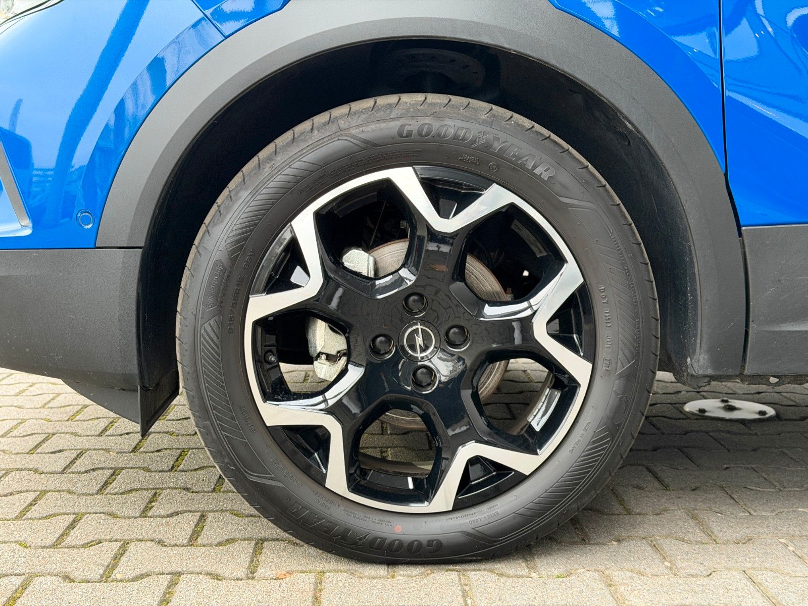 Fahrzeugabbildung Opel Mokka Ultimate 136PS LED/Kamera/SHZ!