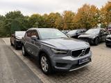 Volvo XC40 D4 AWD Momentum Pro - Volvo XC40 Momentum mit Diesel-Antrieb