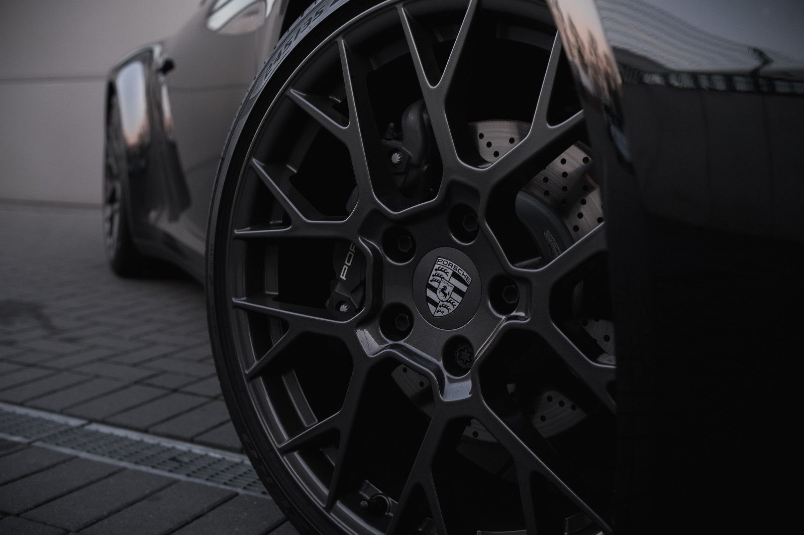 Fahrzeugabbildung Porsche 992/911 Carrera T - BOSE Sound-Lift-System