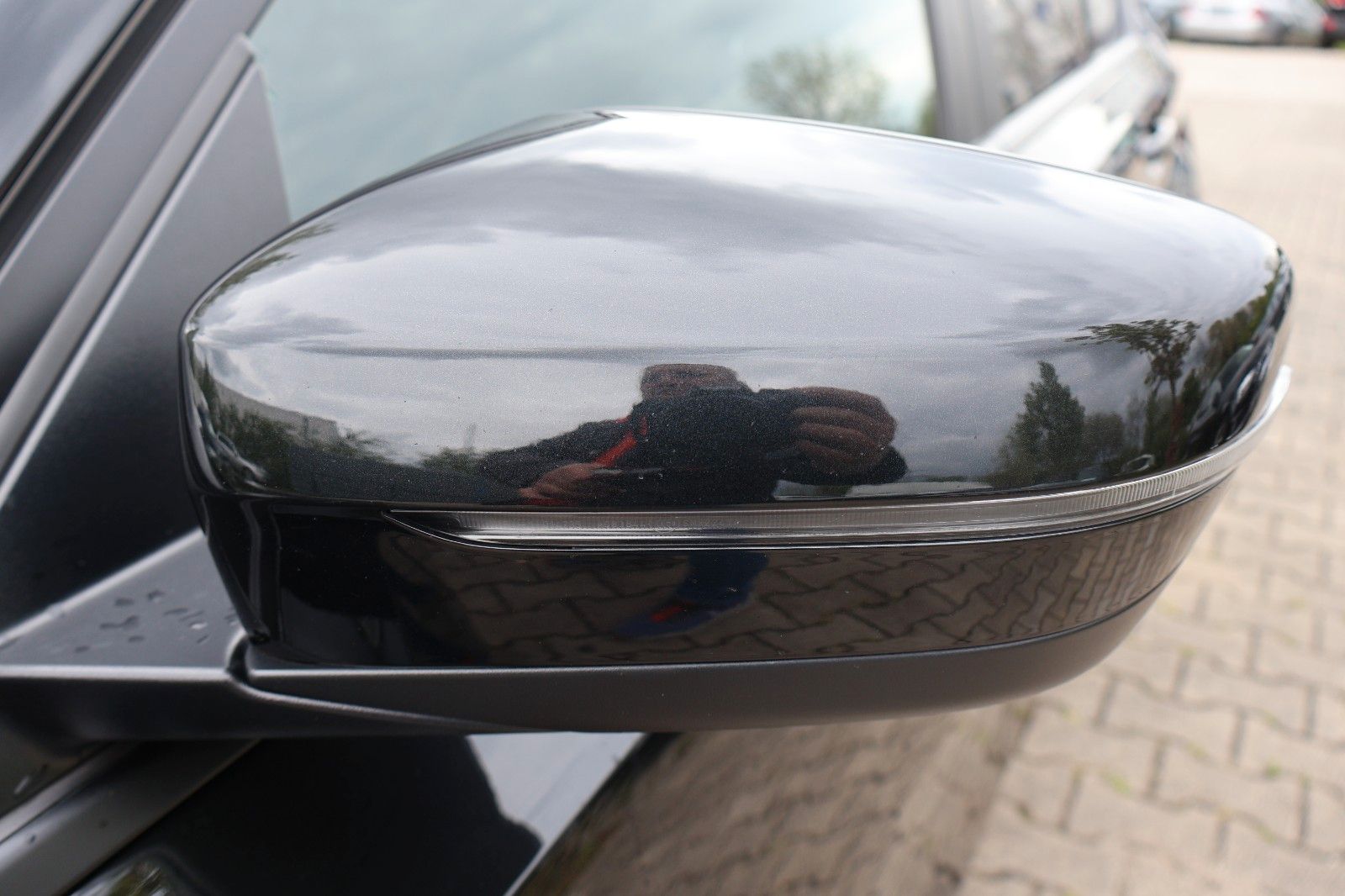 Fahrzeugabbildung BMW 318 Baureihe 3 Lim. 318 d Advantage