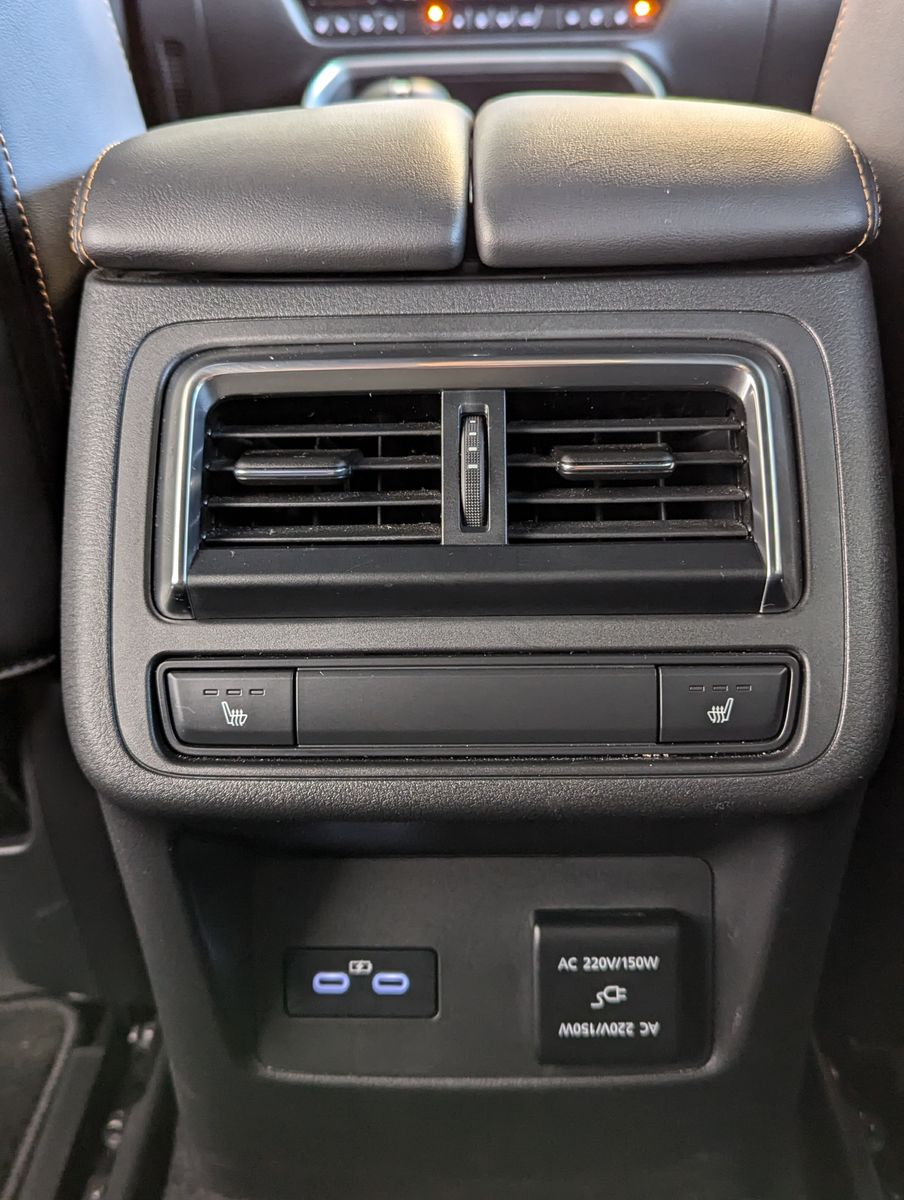 MAZDA CX-60  e-SKYACTIV 254 HOMURA AWD HUD Bose - Image 23