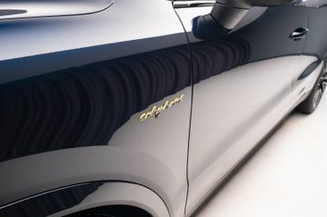 Porsche Cayenne - 7