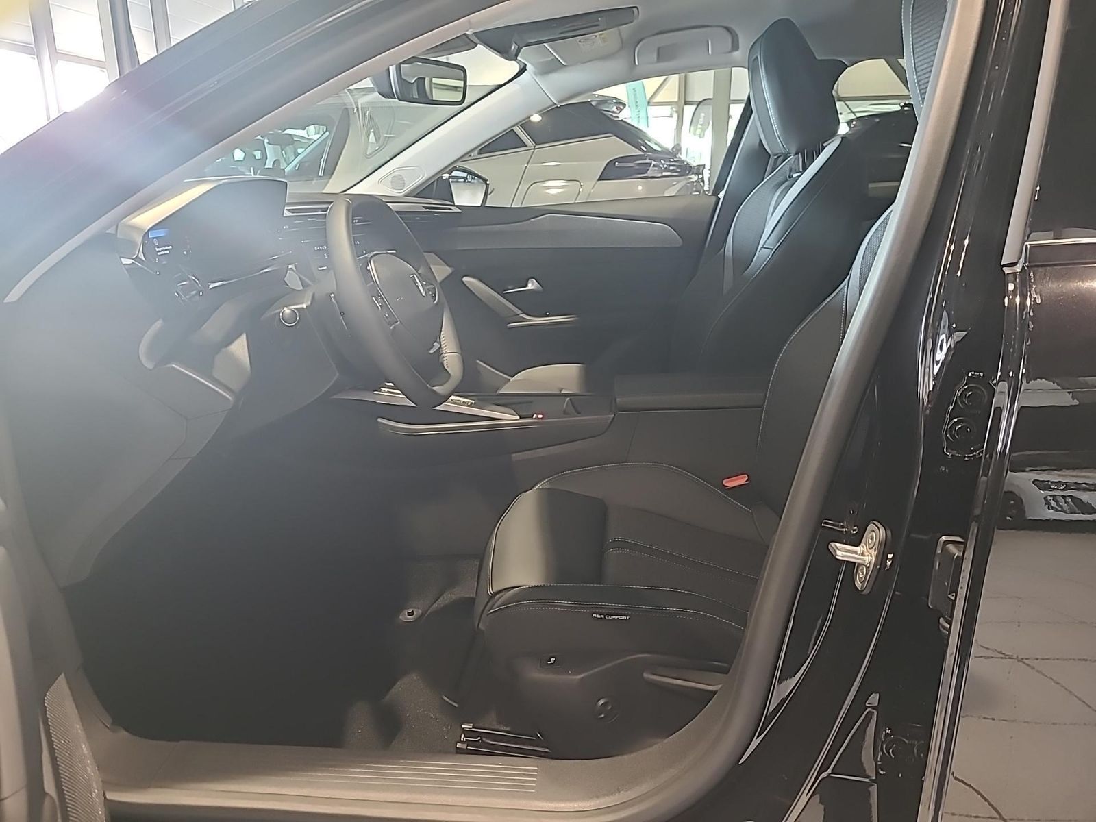 Fahrzeugabbildung Peugeot 308 SW Allure 130 PS BlueHDi AT