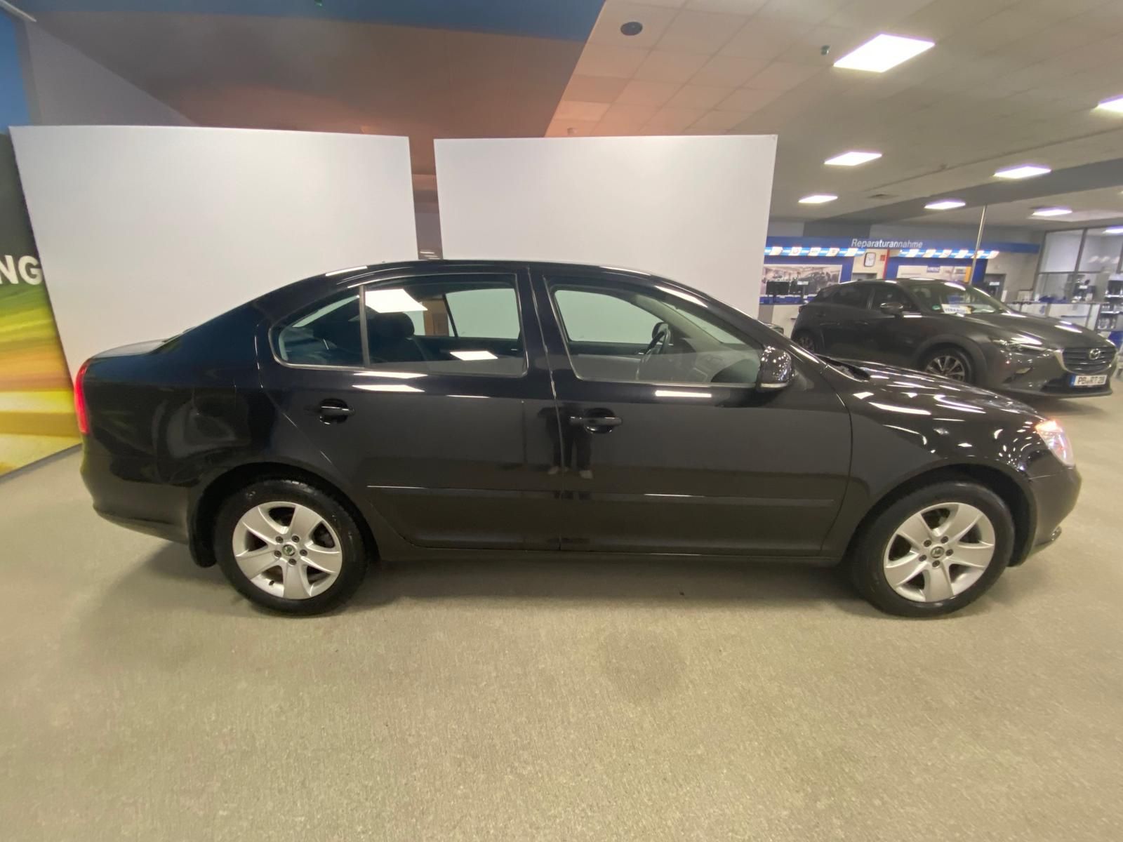 Fahrzeugabbildung SKODA Octavia 1.2 TSI Ambiente KLIMA+PDC+SITZHEIZ+1.HA
