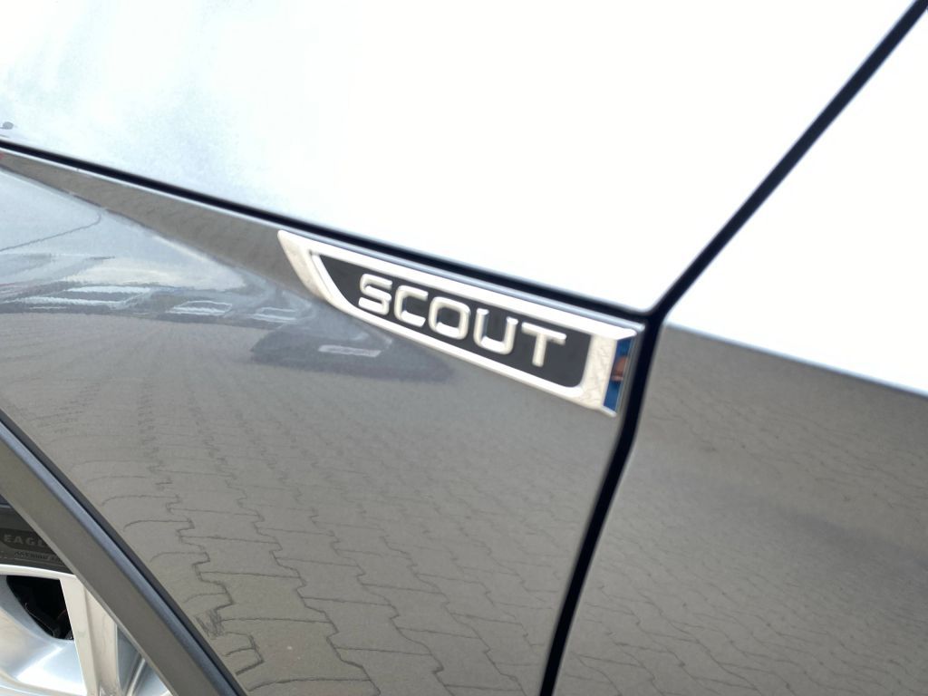 Fahrzeugabbildung SKODA Octavia Combi 2.0 TDI DSG 4x4 Scout