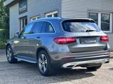 Mercedes-Benz GLC 250 d 4Matic / 360 Kamera / ILS LED - mit Diesel-Antrieb: Grau, Geländewagen