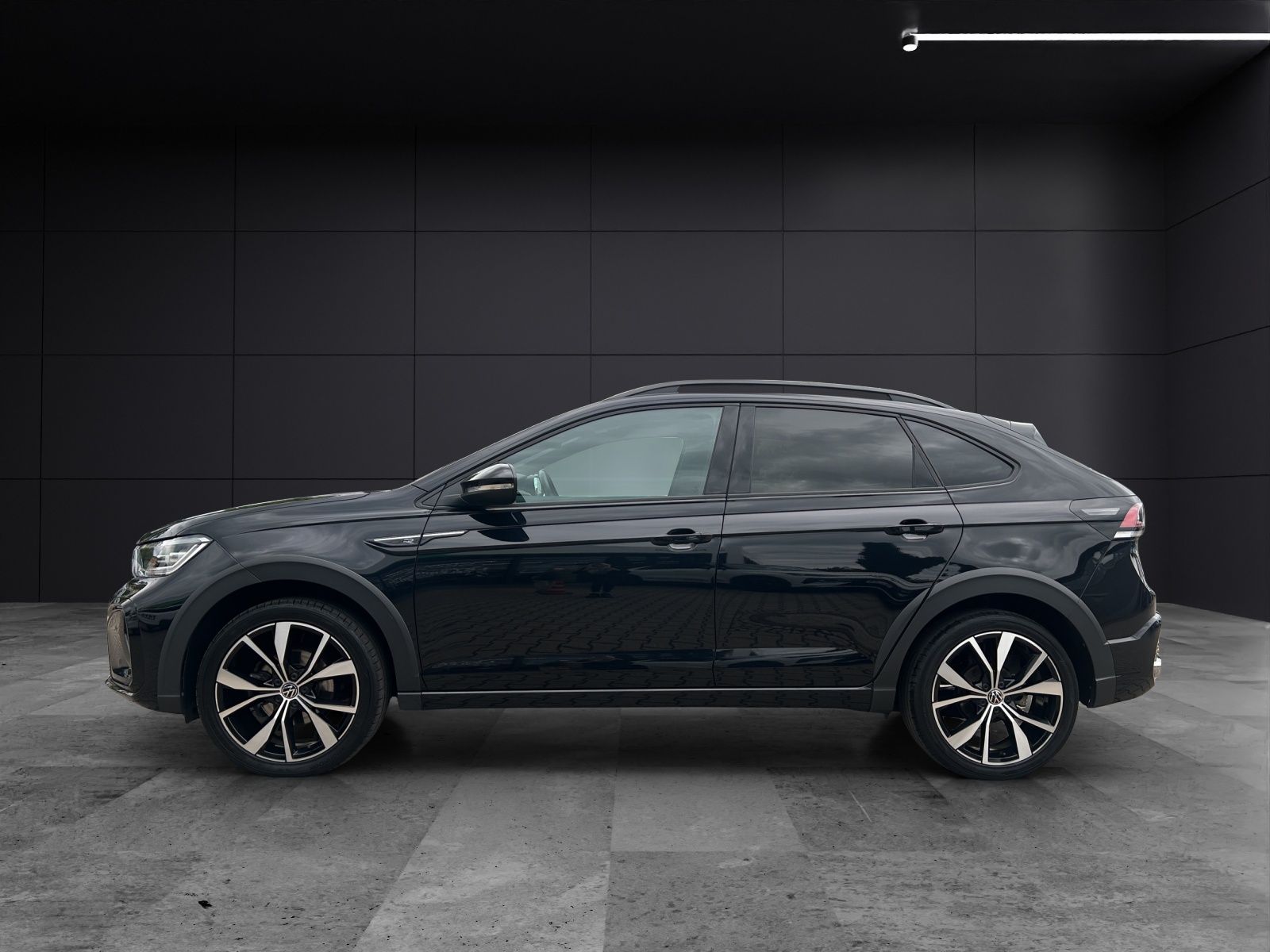 Fahrzeugabbildung Volkswagen Taigo R-Line 1.5 TSI DSG Matrix Navi ACC SHZ Bea