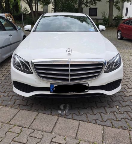 MERCEDES-BENZ Mercedes E 220 d