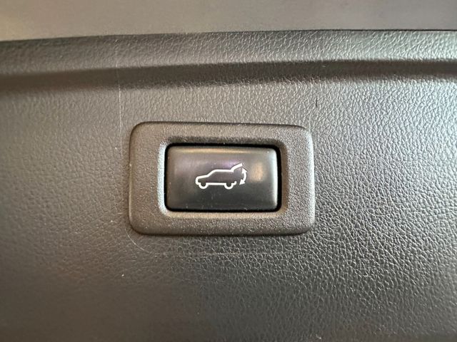 Subaru *PANO*Tempo*AHK*2-Zonen*Navi*TÜV:728*