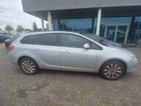 Opel Astra J Sports Tourer Edition - gebrauchte Opel Astra aus dem Jahr 2012