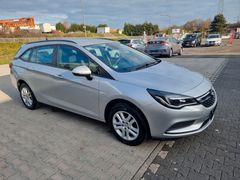 Opel Astra K 1.4 CNG Sports Tourer Edition NAVi Winte