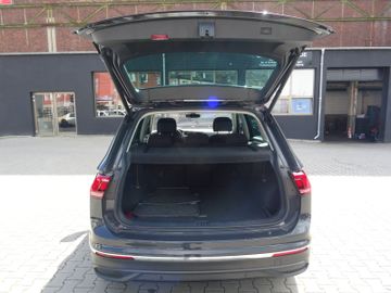 Volkswagen Tiguan - 8