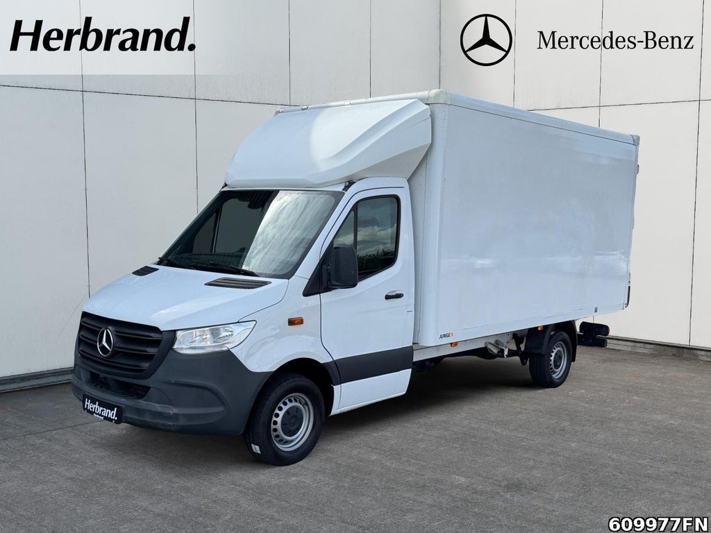Image of Mercedes-Benz Sprinter