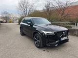 Volvo XC90 D5 AWD Geartronic R-Design R-Design - Volvo XC90 in Freiburg