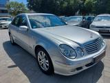 Mercedes-Benz E 320 - Mercedes-Benz E 320 aus 2004 mit Benzin-Antrieb: Limousine