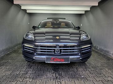 Porsche Cayenne - 2