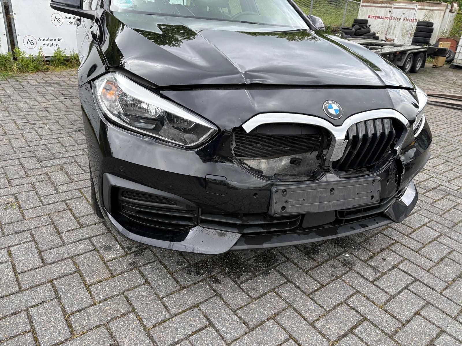 BMW 118 1 Limousine 118 i Advantage