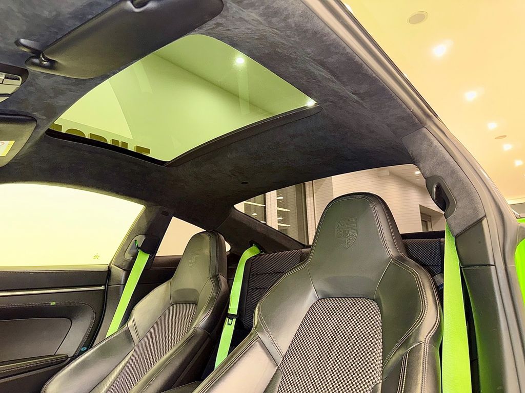 Porsche 992 - Bild 20