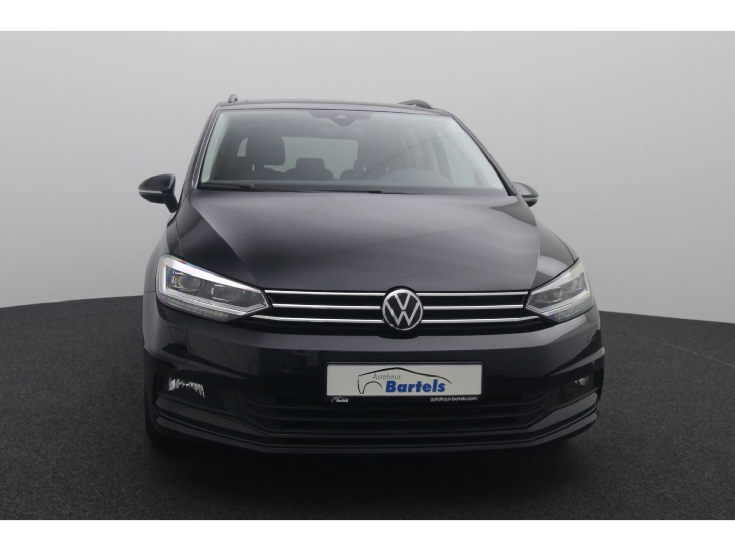 Fahrzeugabbildung Volkswagen Touran Comfortline BMT Start-Stop AHK schwenkbar