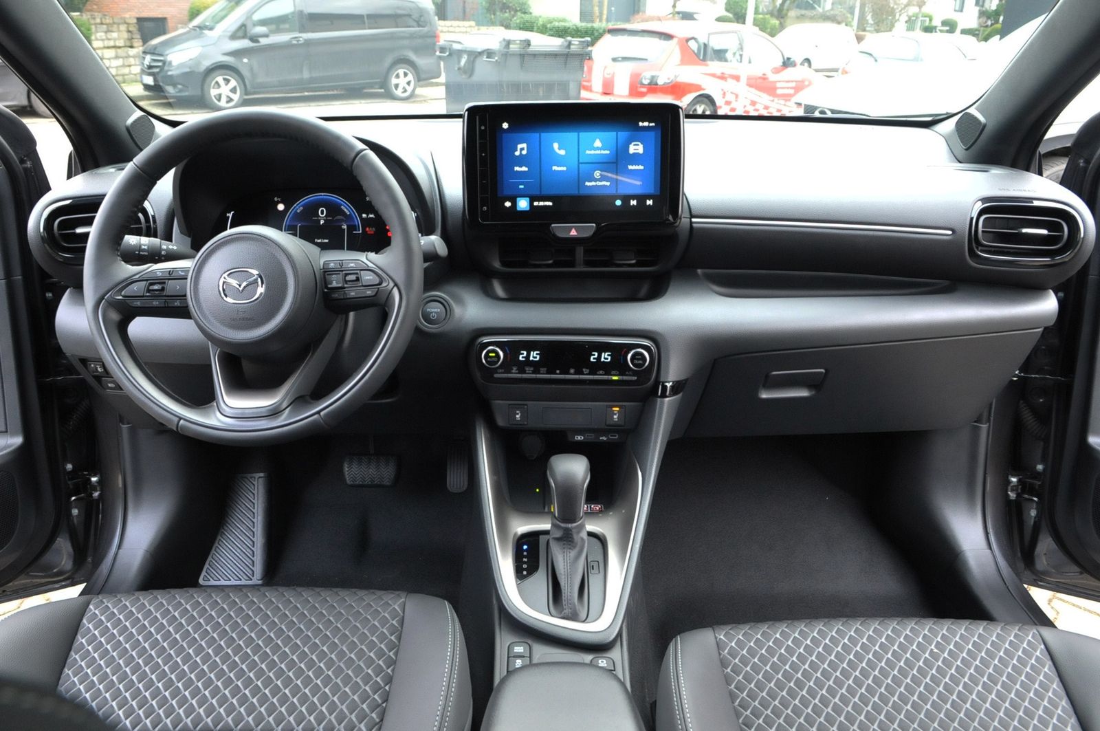 Mazda 2 Hybrid - Bild 9