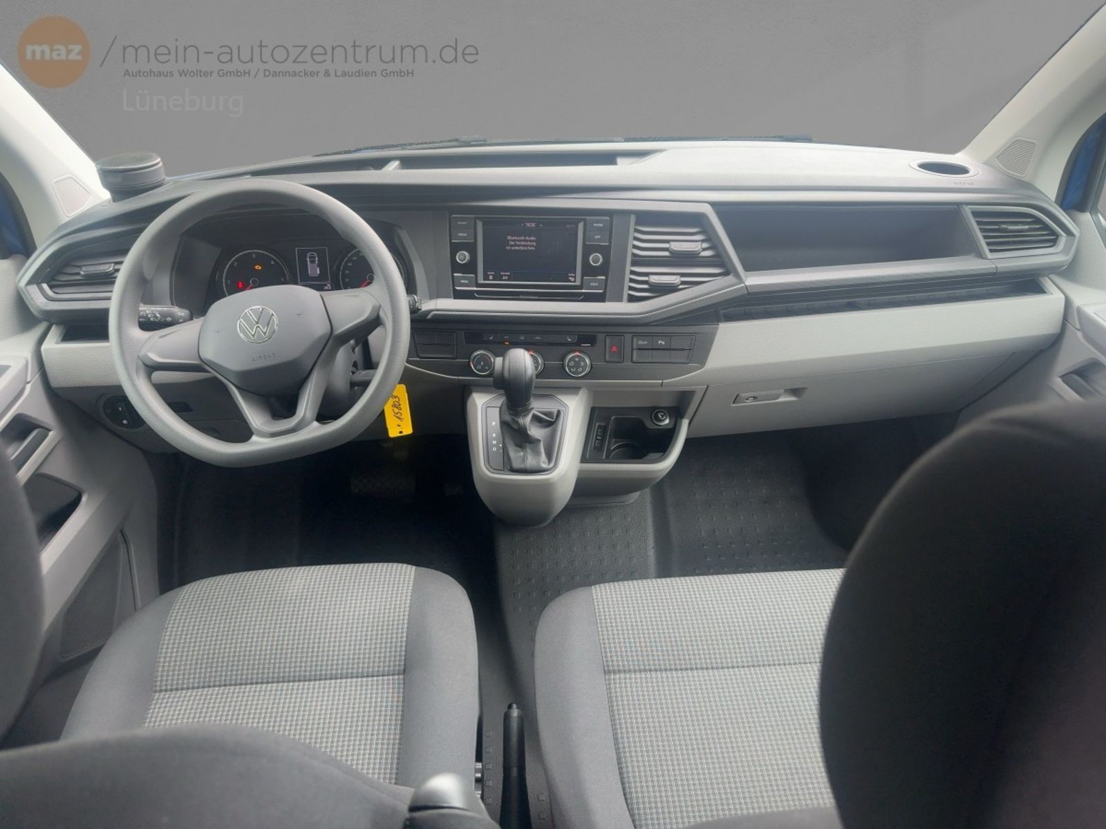 Fahrzeugabbildung Volkswagen T6.1 Kombi 2.0 TDI L2H1 Klima GRA App-Connect Si