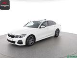 BMW 318 d M SPORT KAMERA,AMBIENTE,AKT.PARKASSIST,LED