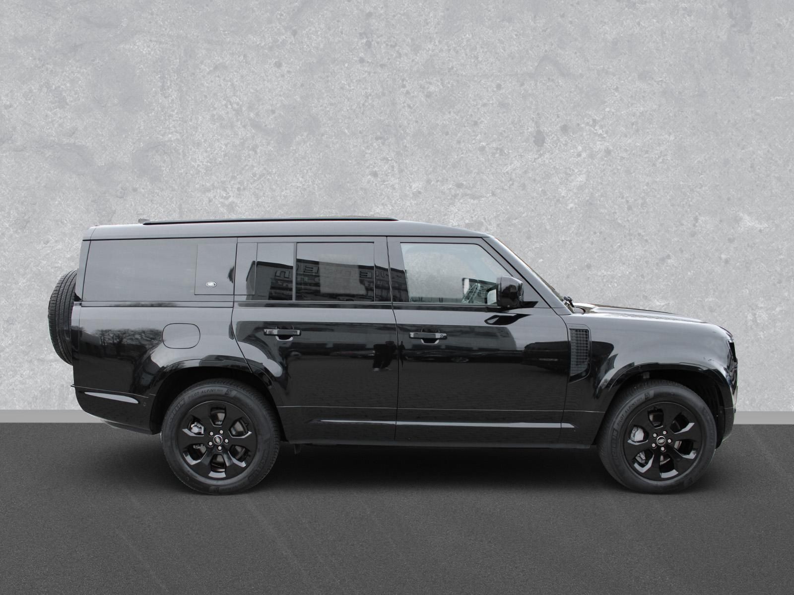 Fahrzeugabbildung Land Rover Land Rover Defender 130 D300 X-Dynamic SE