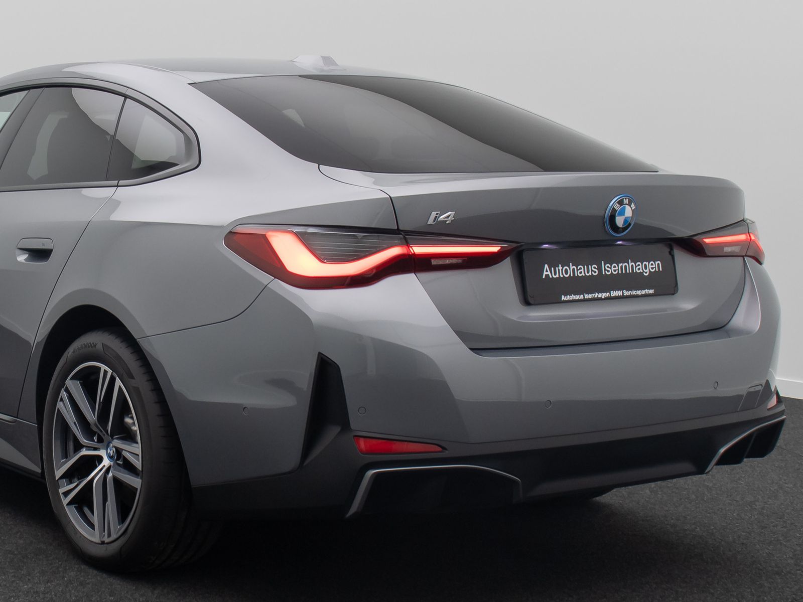 Fahrzeugabbildung BMW i4 eD40 Gran Coupé Kamera HUD DAB H/K Komfort