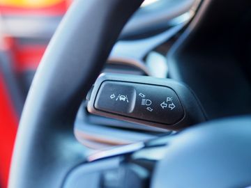 Bild 14 Ford Fiesta 5-Türer Klima Sitz-/Frontscheibenheizung