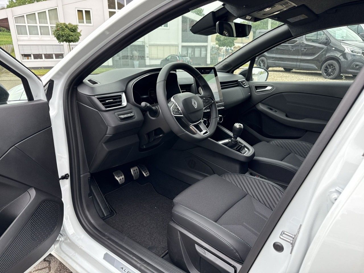 Renault Clio - Bild 10