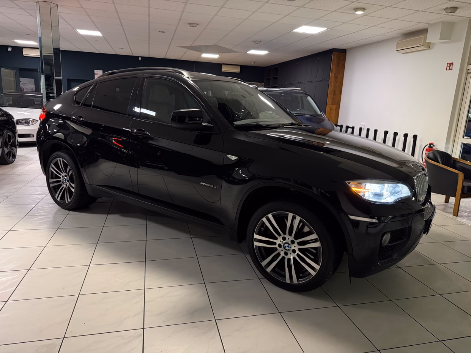 BMW X6 xDrive 50i M Sport V8 LEDER MEMORY TRAUM