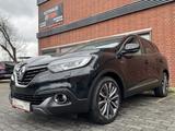 Renault Kadjar Bose Edition *T.LEDER*LED*NAVI*PDC*TEMPO* - Renault in Wiesbaden