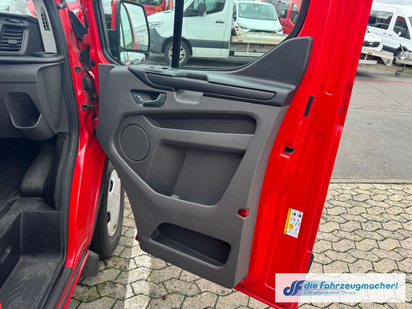 Fahrzeugabbildung Ford Transit Custom Trend *TURBOSCHADEN *2607