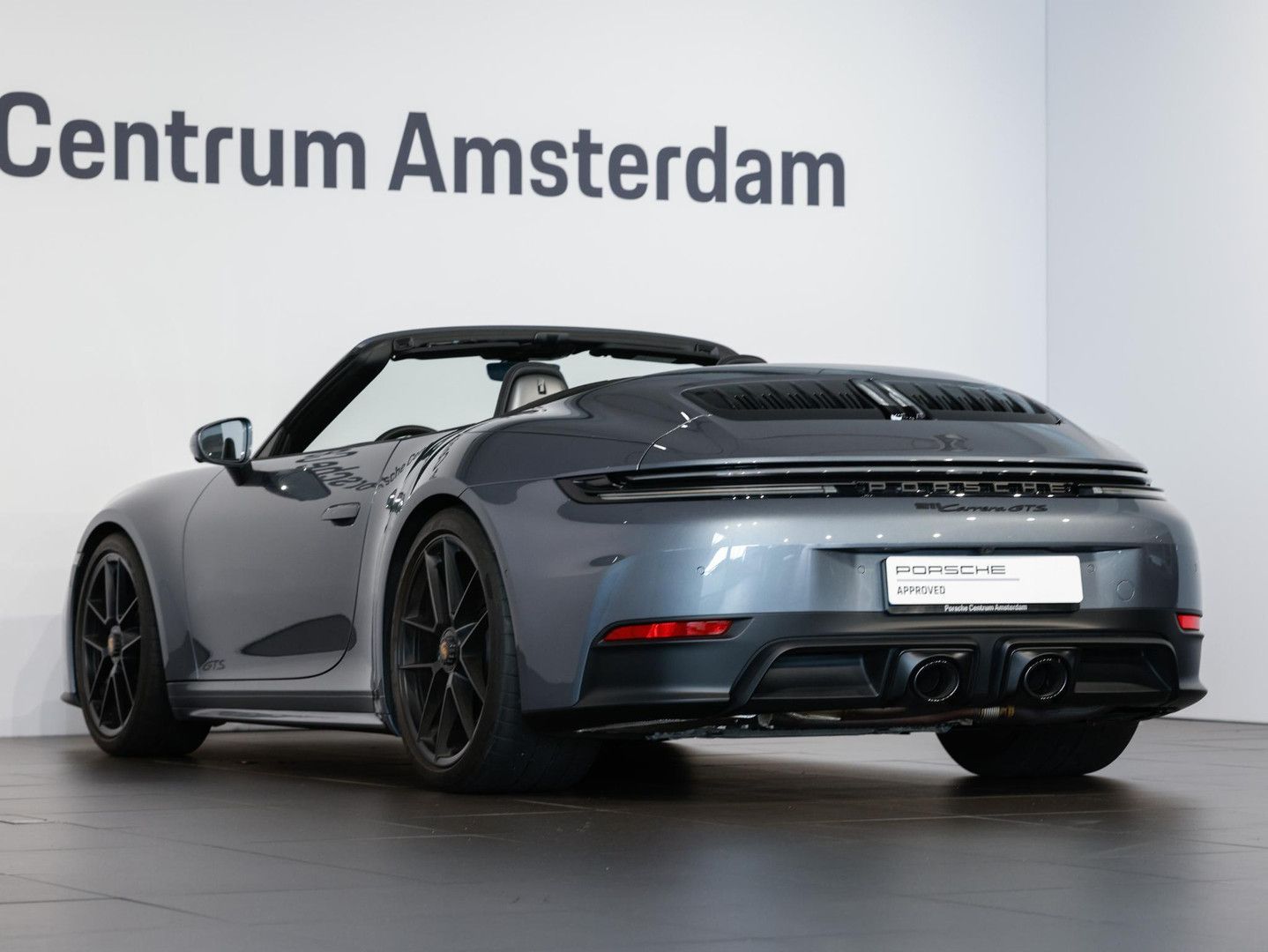 Porsche 992 Cabrio Carrera GTS T-Hybrid imagem 3