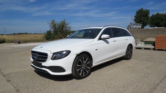 Mercedes-Benz E 300 E -Klasse T-Modell /HYBRID de
