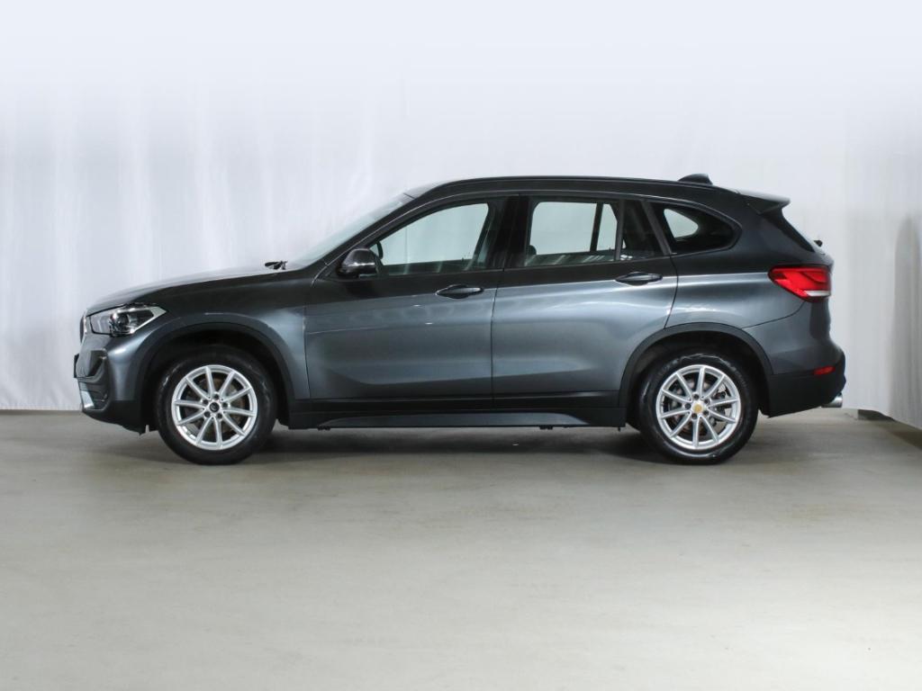 BMW X1 sDrive 18i LED Navigation Parkassistent DAB, миниатюра 3