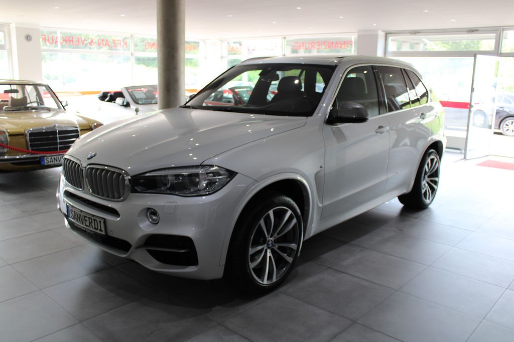 BMW X5 M50