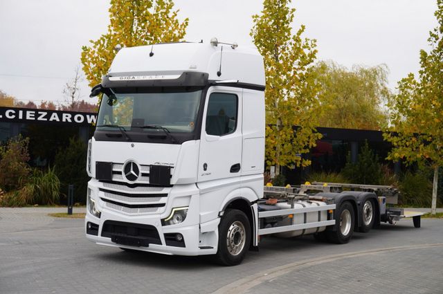 Mercedes-Benz Actros 2753 E6 6x2 / BDF / Retarder / Gigaspace