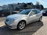 Mercedes-Benz C 230 C Sportcoupe C 230 - Mercedes-Benz C 230: Sportcoupe