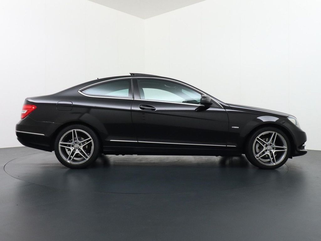 Mercedes-Benz C 180 Coupé Ambition panorama dach kamera xenon
