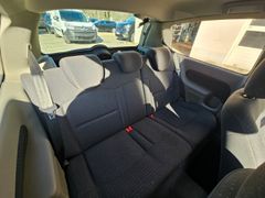 Fahrzeugabbildung Clio II Emotion tüv bis 05.2026
