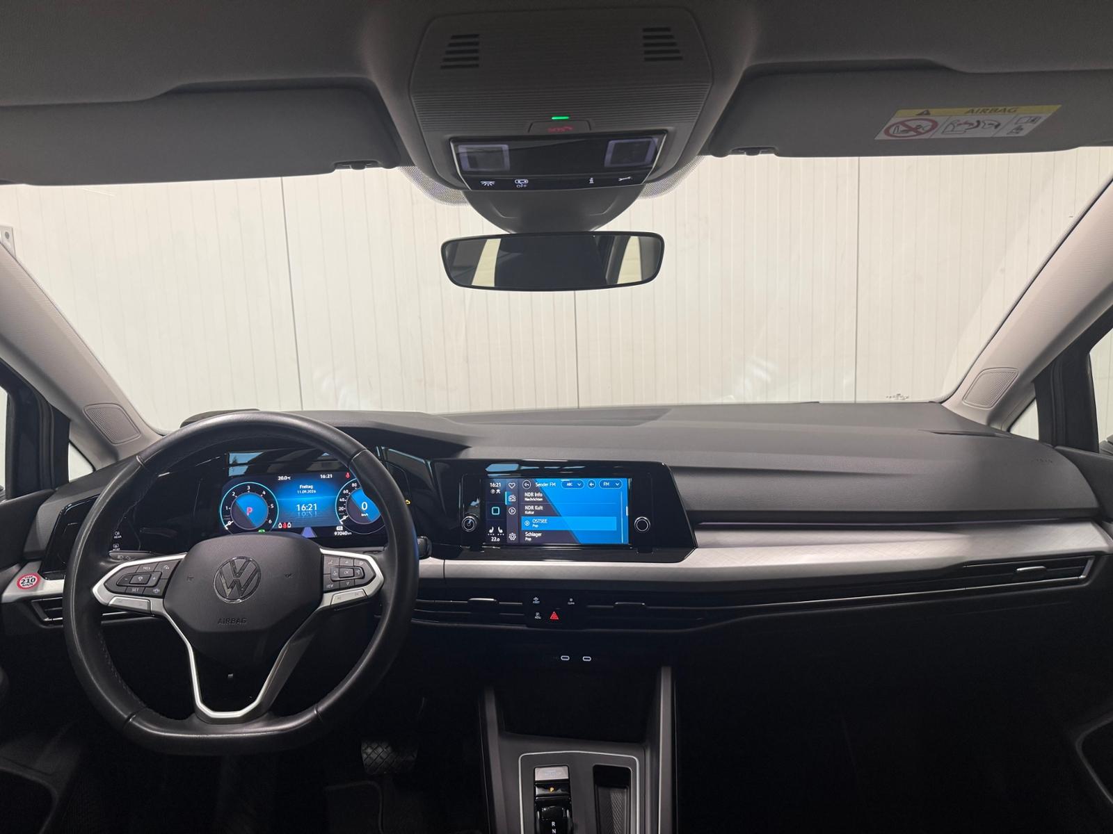 Volkswagen Golf VIII Variant Life 2.0 TDI DSG SHZ APP, миниатюра 10