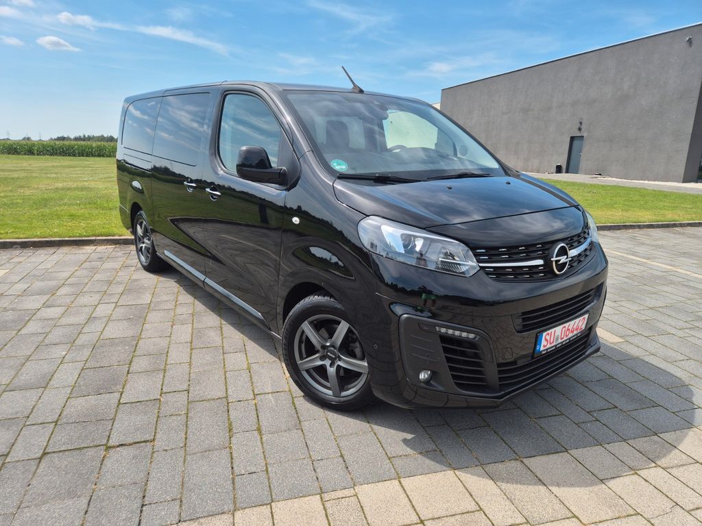 Image of Opel Zafira Life