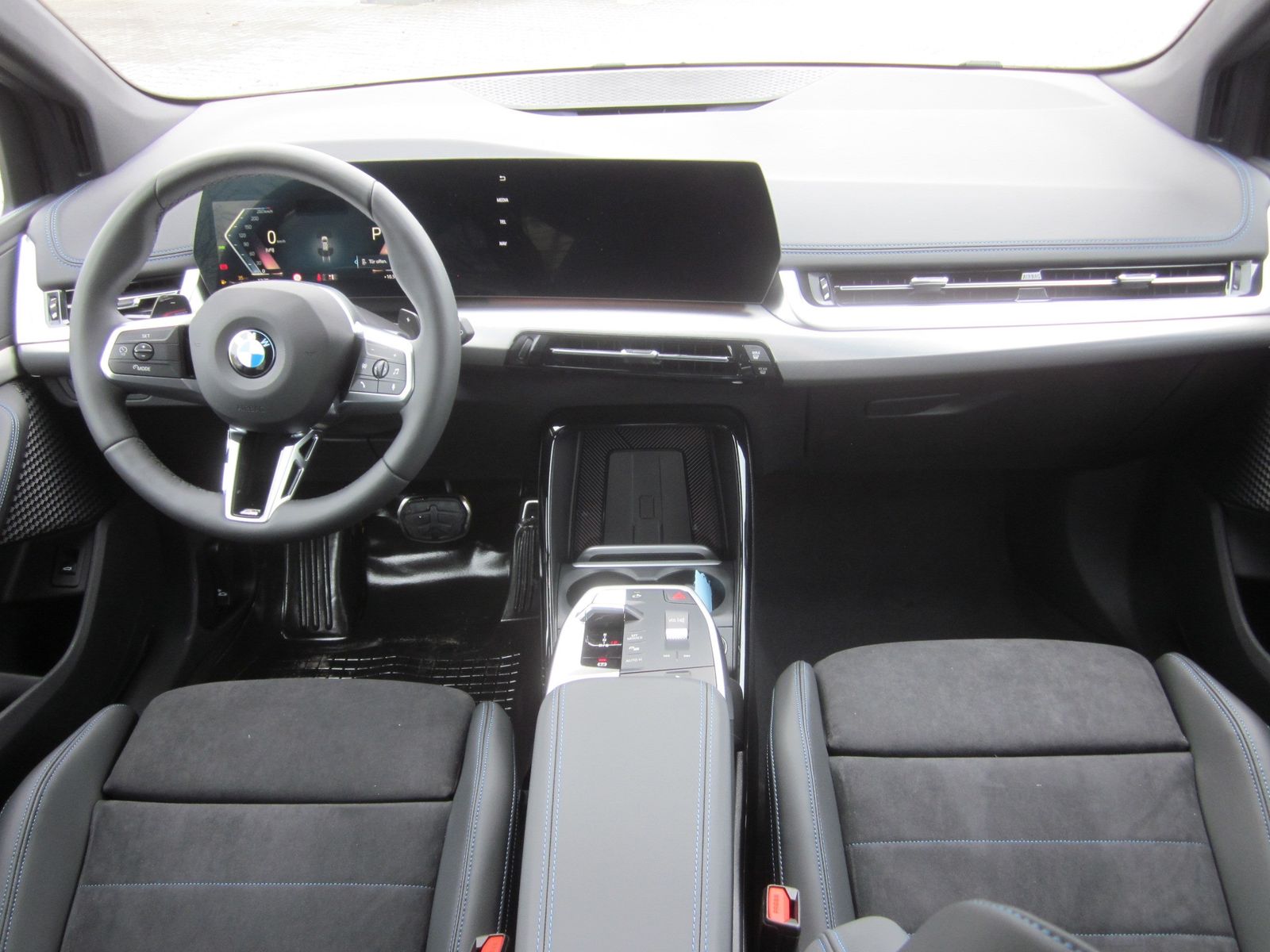 BMW 218 Active Tourer - Bild 15