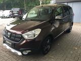 Dacia Lodgy 1.2 TCE Stepway Celeb/7-Sitz/AHK/Navi/PDC - Dacia Lodgy: Stepway