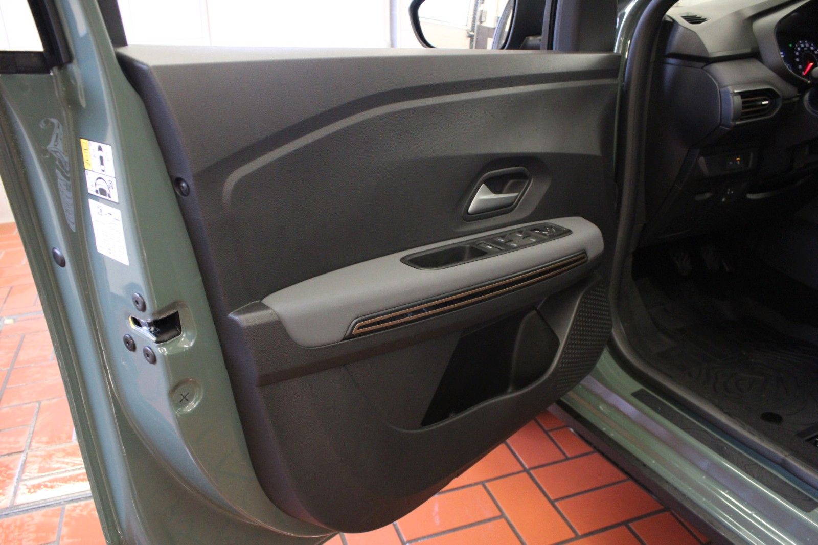 Fahrzeugabbildung Dacia Jogger Eco-G 100 Extreme+ 5-Sitzer *15237*