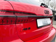 Fahrzeugabbildung Audi RS6 Avant 22"*LASER*HUD*AHK*NACHTSICHT*LEDER*ALC