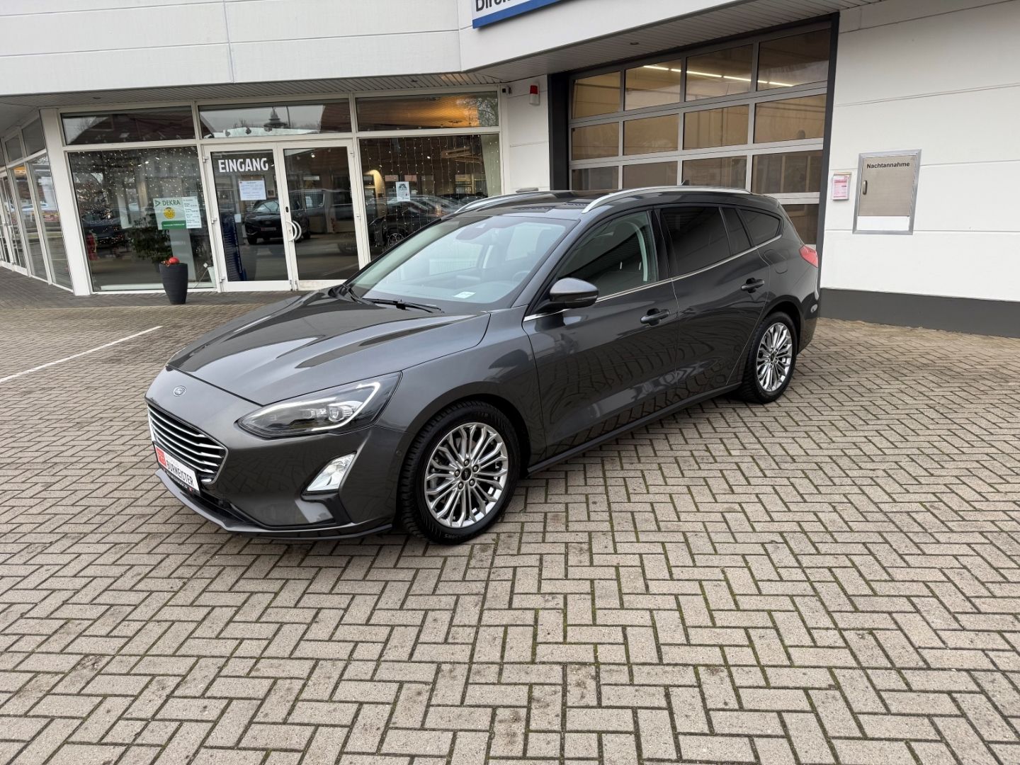 FORD Focus Titanium X Turnier AHK-Navi Digi Cockpit L - Image 2