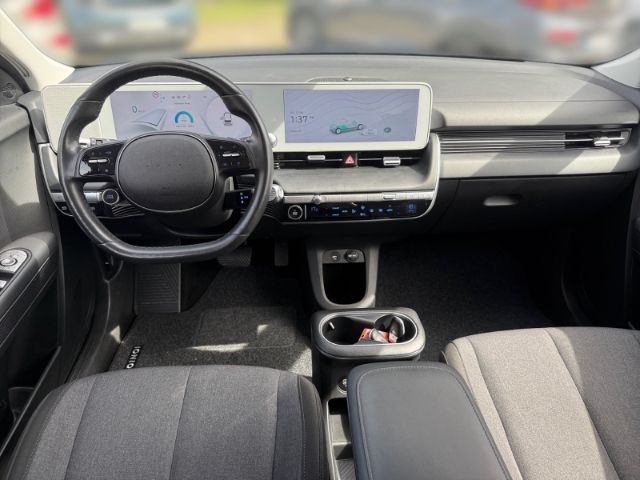 Fahrzeugabbildung Hyundai IONIQ 5 Basis Elektro +KLIMA+NAVI+RFK+PDC+SHZ+UV